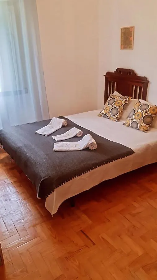 Lanui Vintage Guest House Sintra Portugal